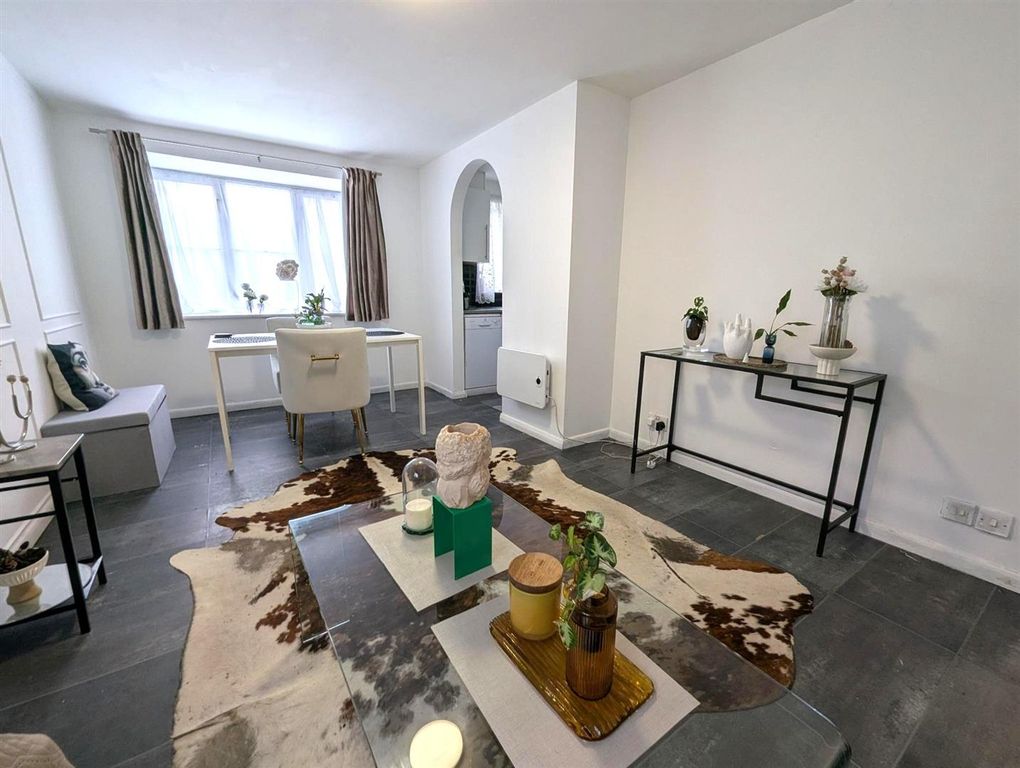 Property photo 2 of 11 Pxl_20260330_122723794.Jpg