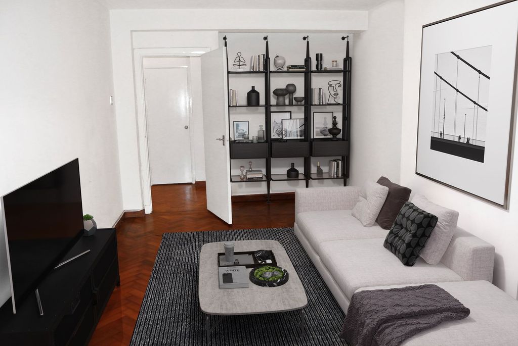Property photo 2 of 6
