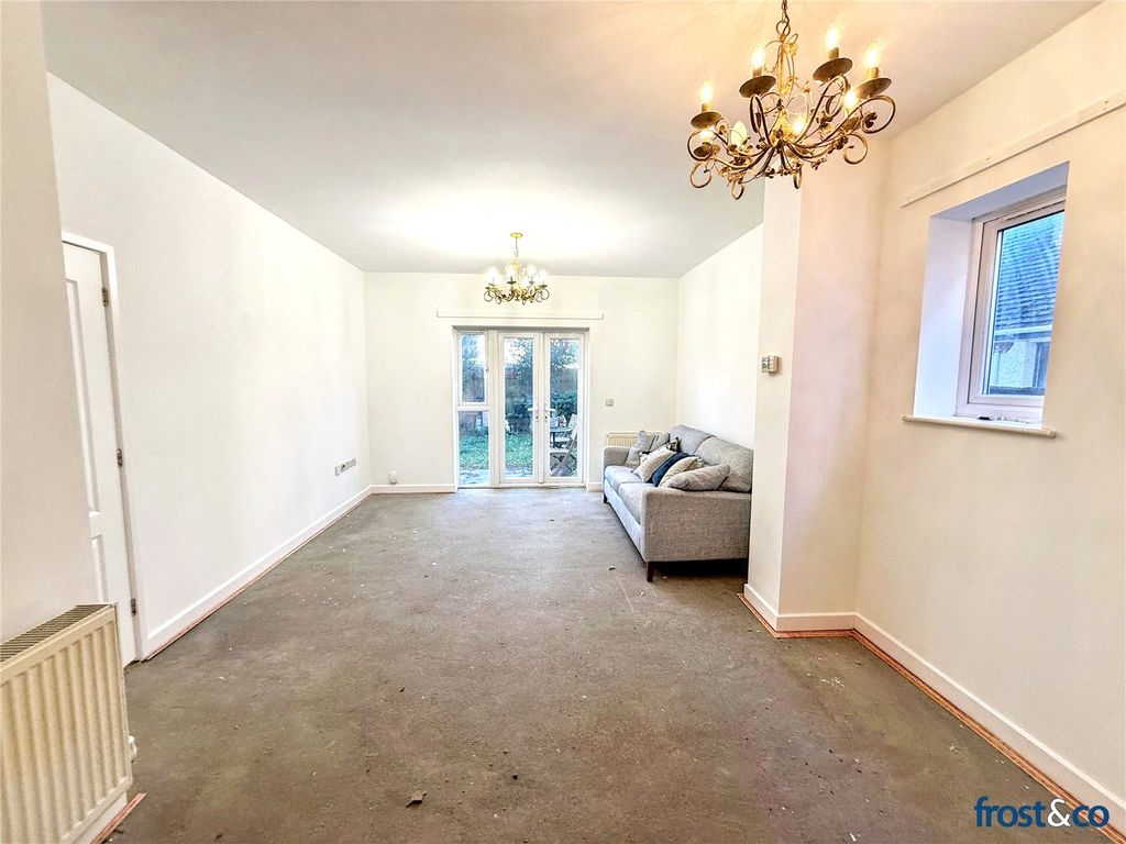 Property photo 3 of 9 Diner