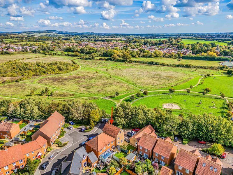 Property photo 2 of 25 Photo 25