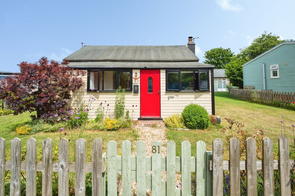 Property photo 1 of 16 Front