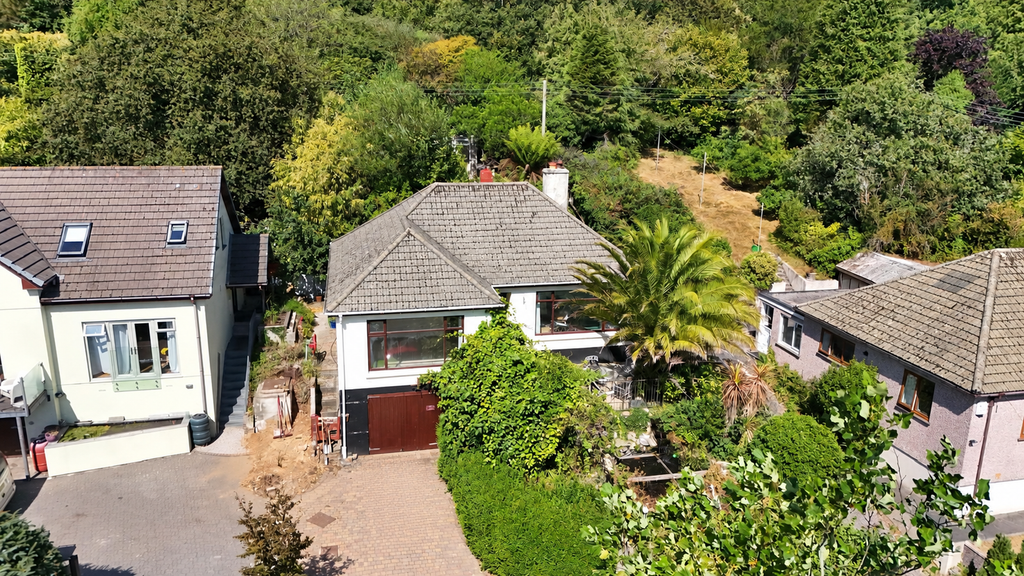 Property photo 1 of 27