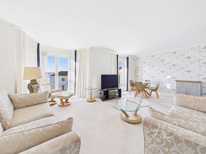 Property photo 3 of 9 Photo 5