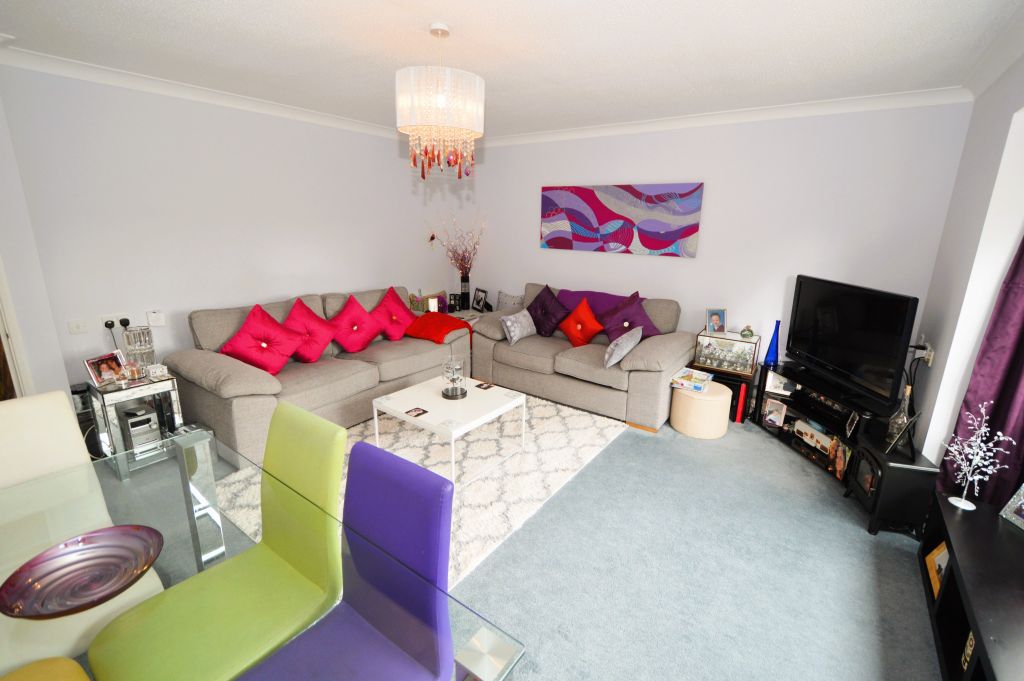 Additional image 4 of 1 bed property for saleOakleigh, Lightwater Road, Lightwater GU18