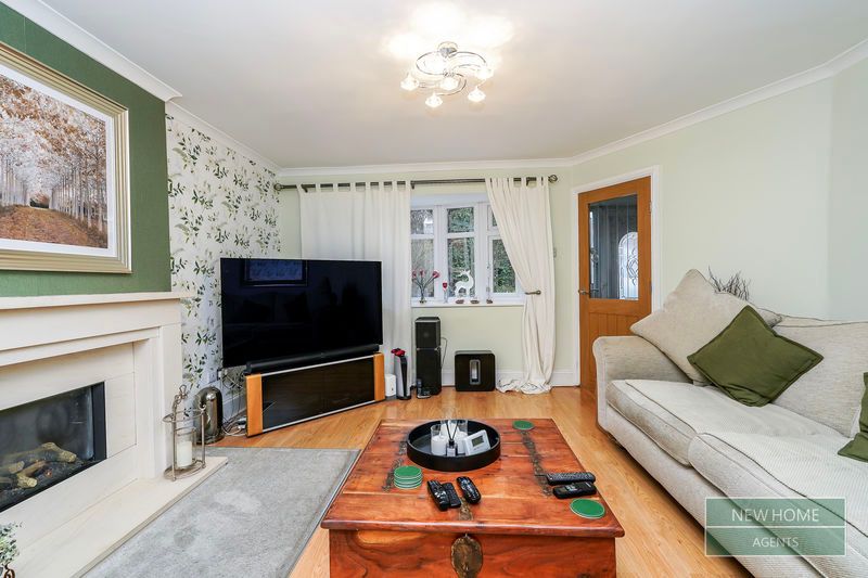 Property photo 3 of 15 Photo 7