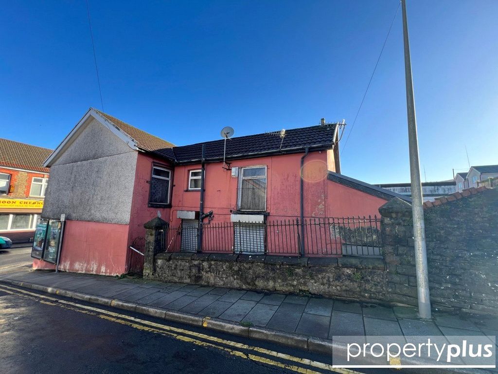 Property photo 2 of 10 Picture No. 02
