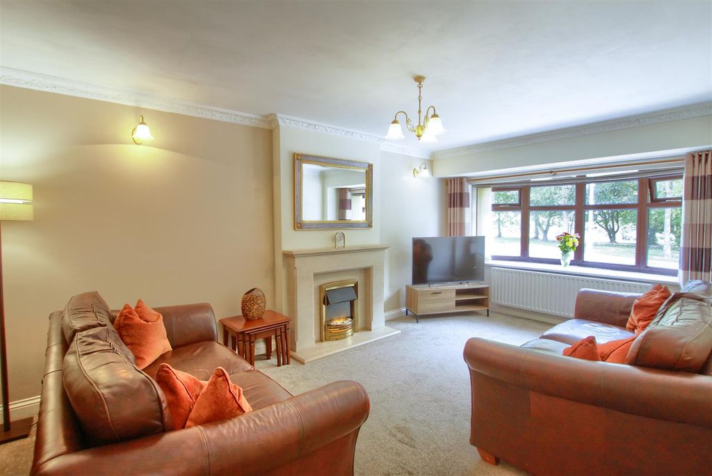 Property photo 3 of 13 Kw5.Jpg