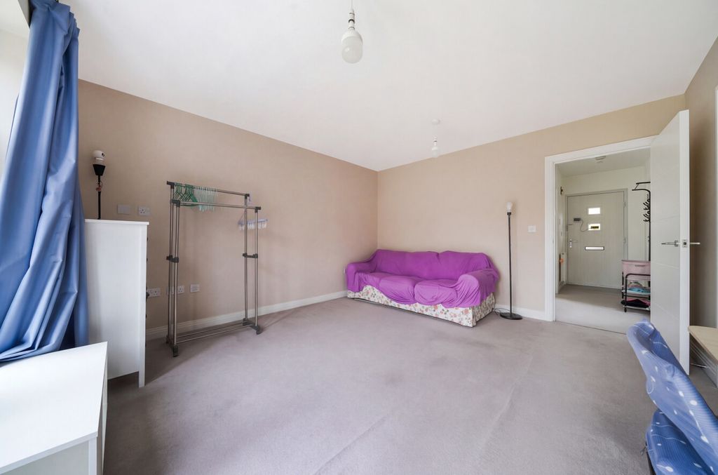 Property photo 3 of 8 1531110 (21).Jpg