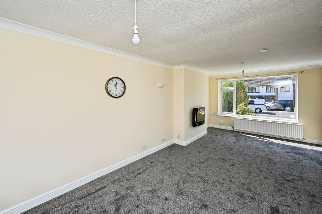 Property photo 3 of 23