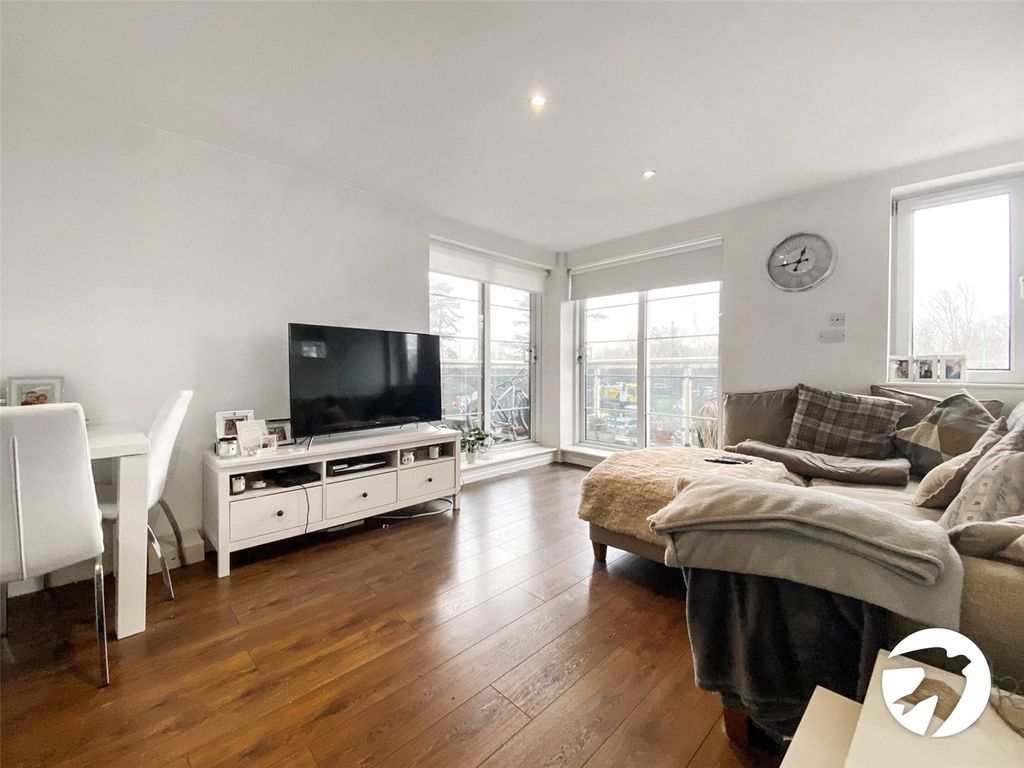 Property photo 3 of 8 Picture No. 03