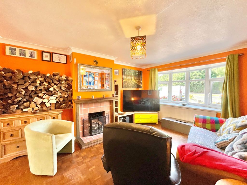 Property photo 2 of 24