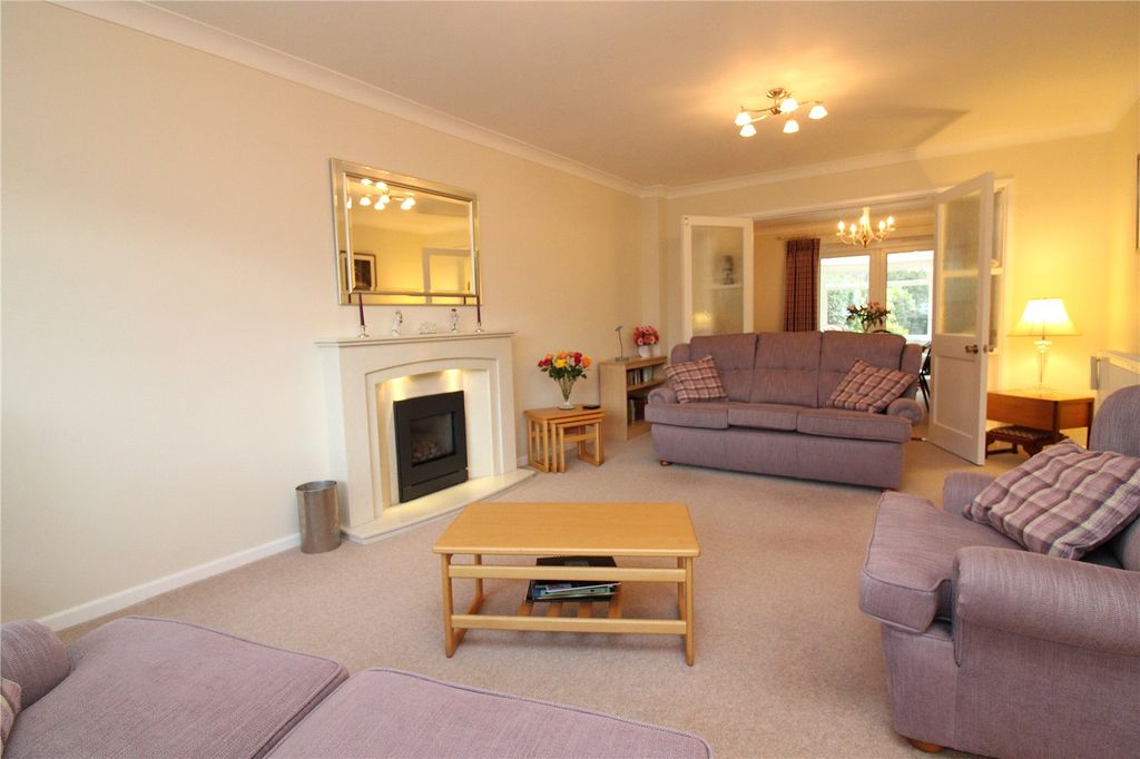 Property photo 2 of 21 Picture No. 02