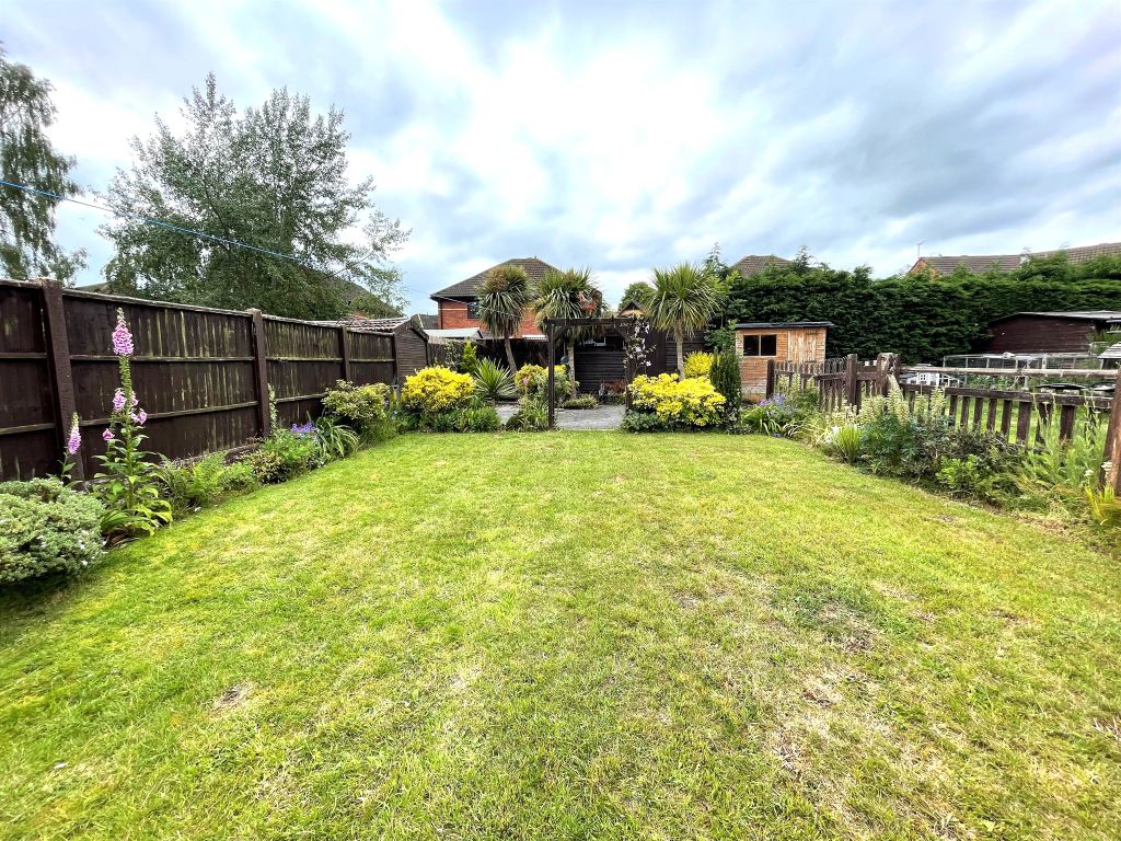 Property photo 2 of 16