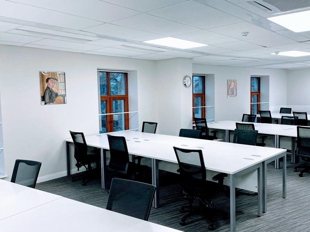 Property photo 2 of 13 Photo 11