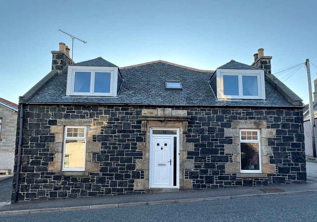 Property photo 1 of 37