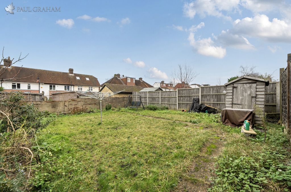 Property photo 3 of 15 77A4B101-F758-4Bef-Bbb2-8E9111A761A4