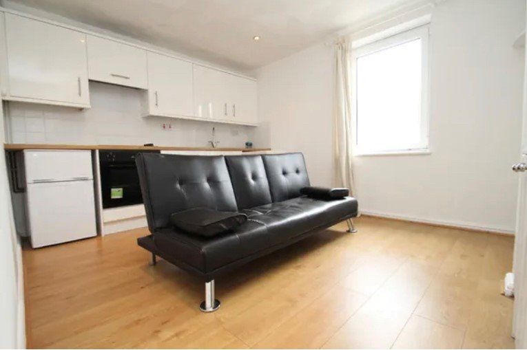 Property photo 2 of 4 Gallery