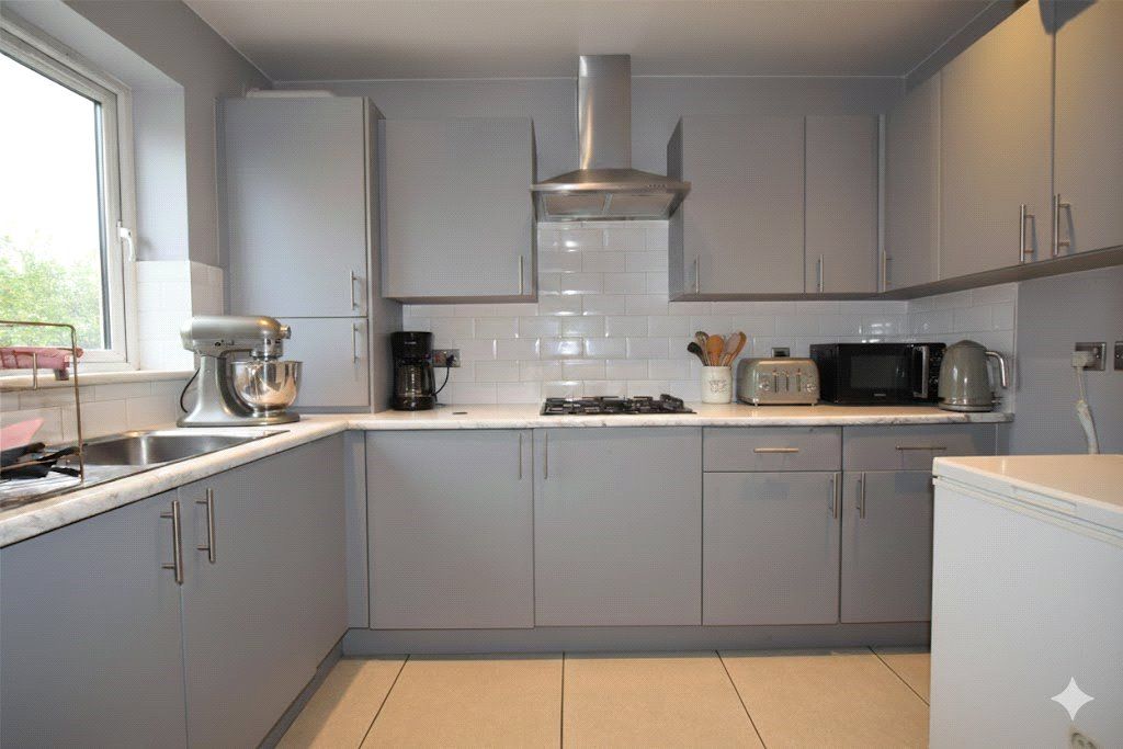 Property photo 2 of 11 Picture No. 68