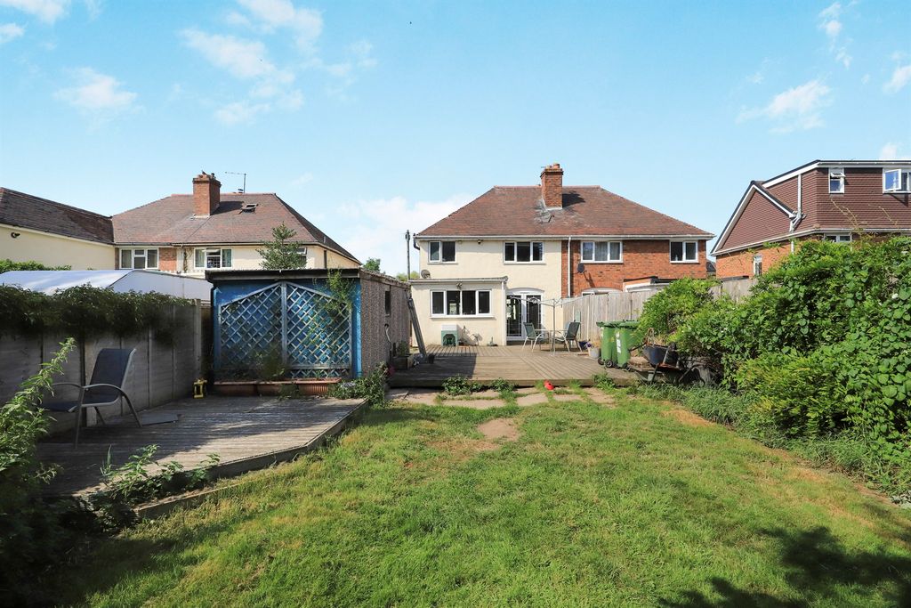 Property photo 2 of 18