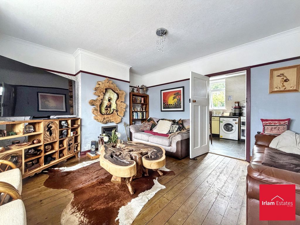 Property photo 3 of 16