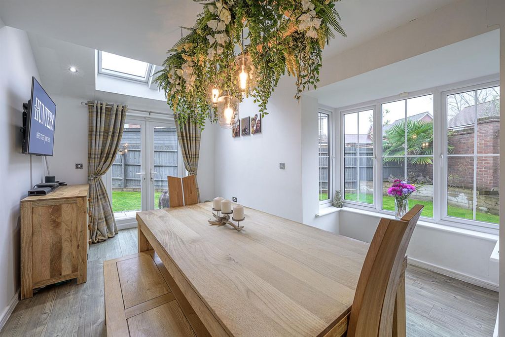 Property photo 3 of 22