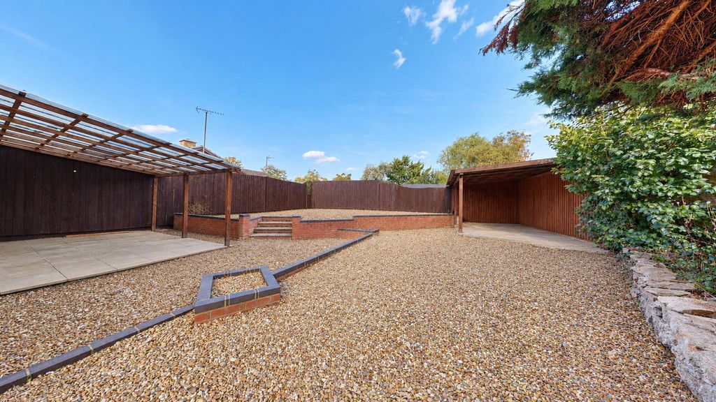 Property photo 2 of 17 G