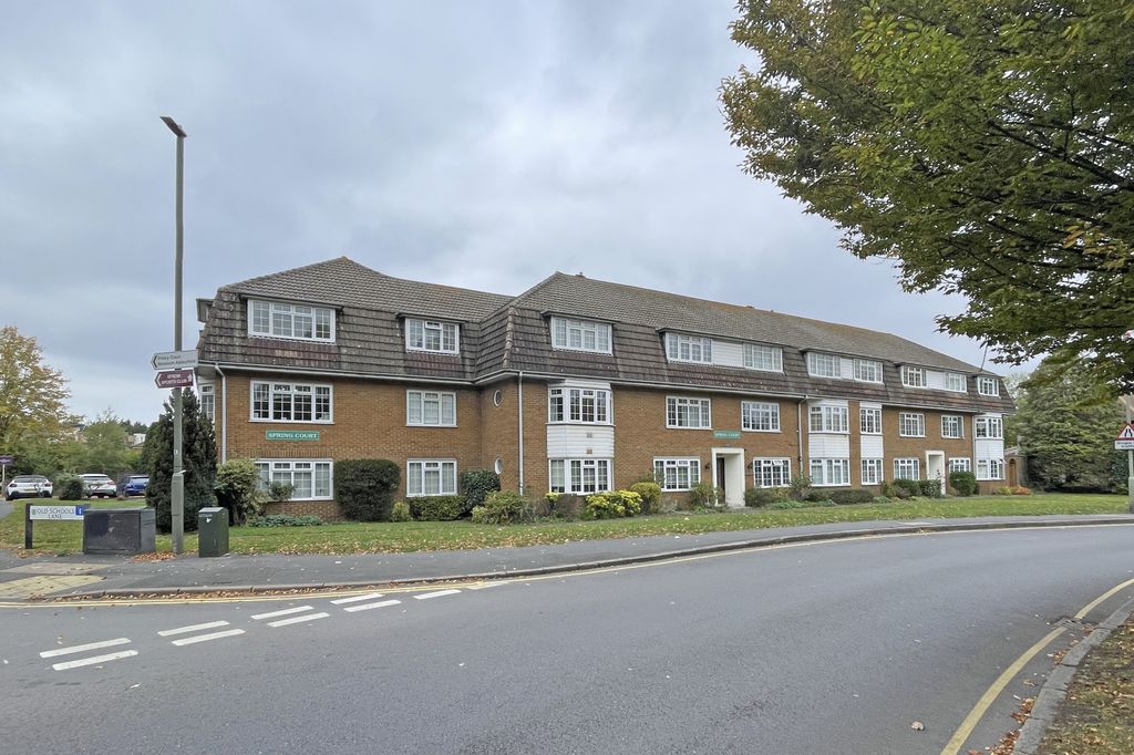 Property photo 1 of 12