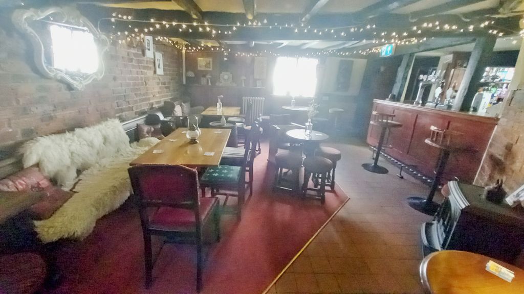 Property photo 3 of 8