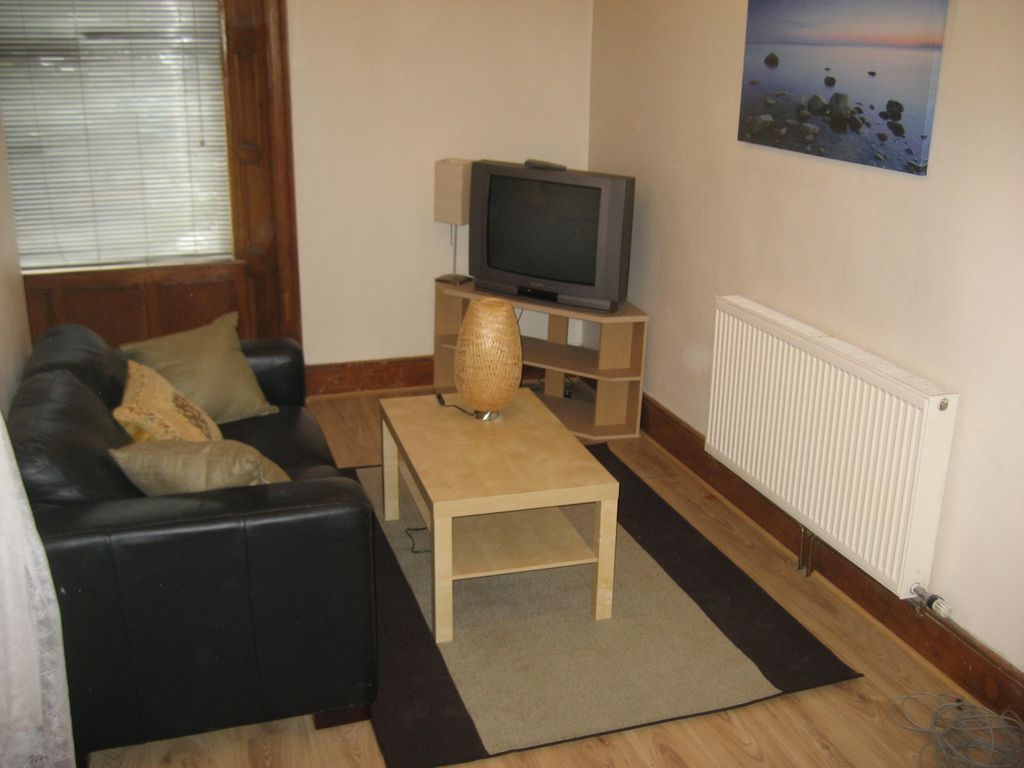 Property photo 2 of 3