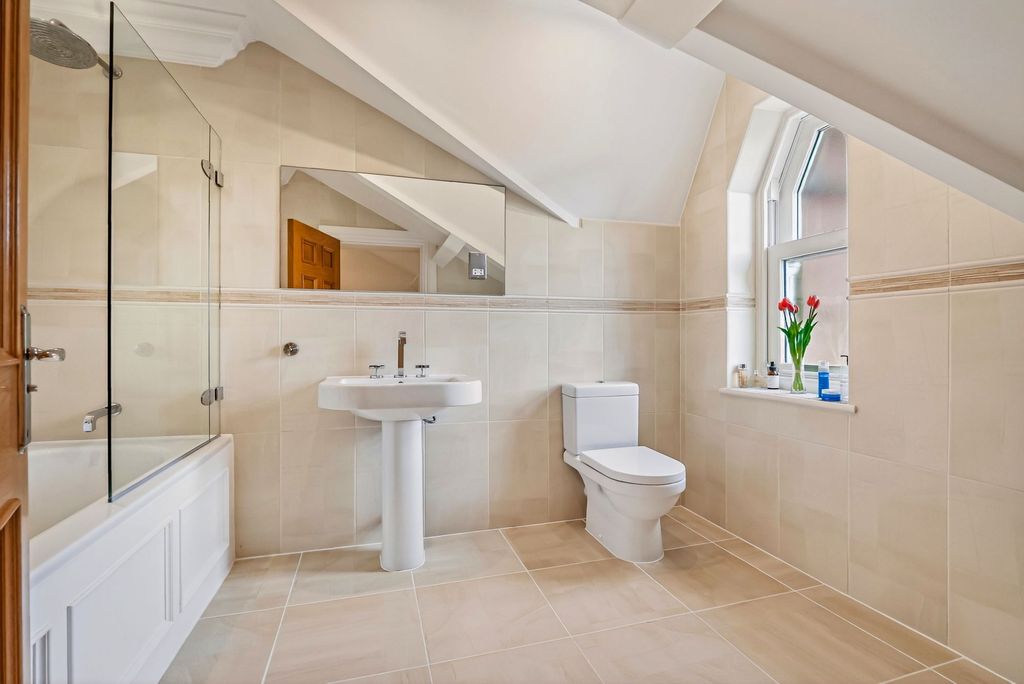 Additional image 20 of 4 bed flat for saleLodge Lane, Singleton FY6