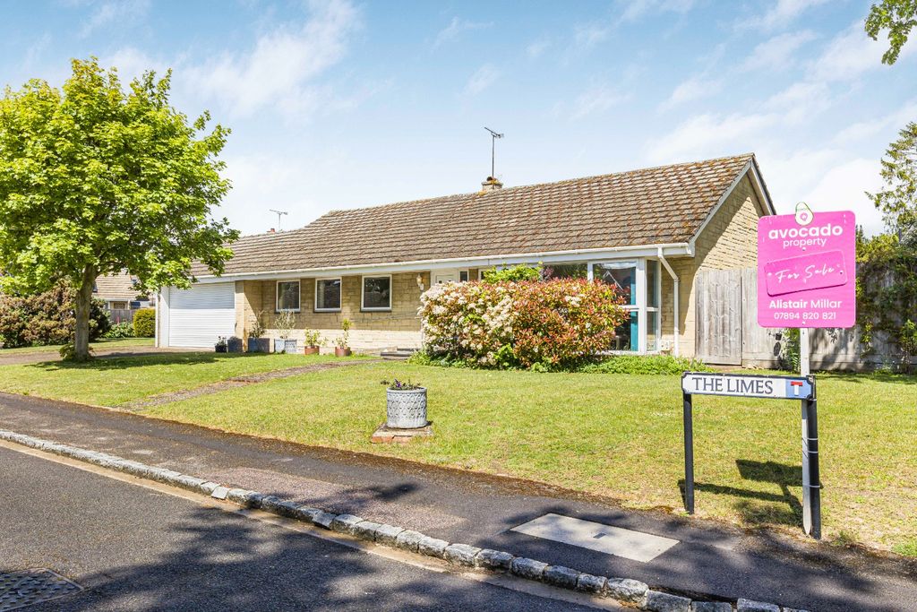 Property photo 1 of 43 4937332