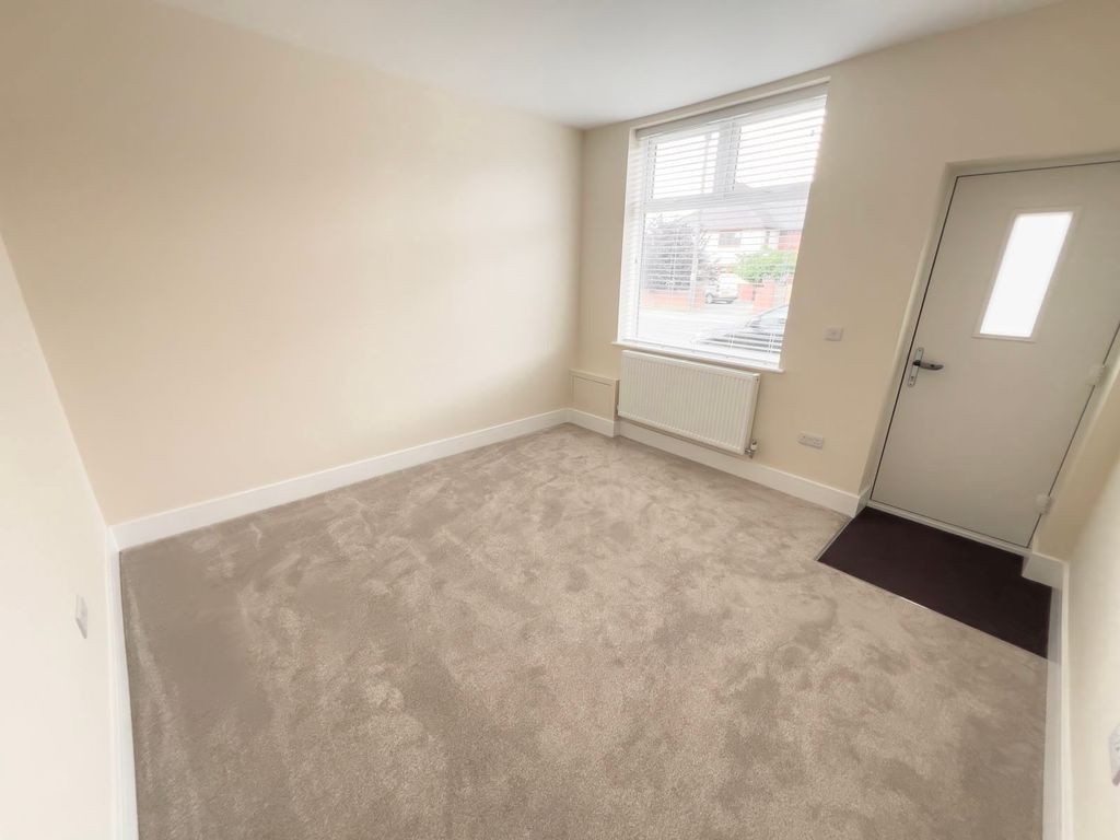 Property photo 2 of 9 Recepton Room 1
