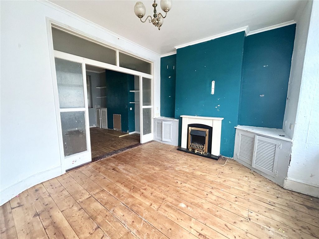 Property photo 2 of 12 Picture No. 02