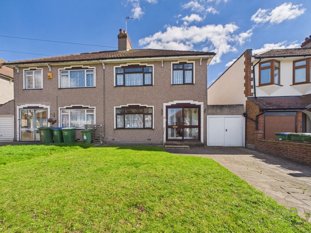 Property photo 1 of 10 Cam02615G0-Pr0184-Still014