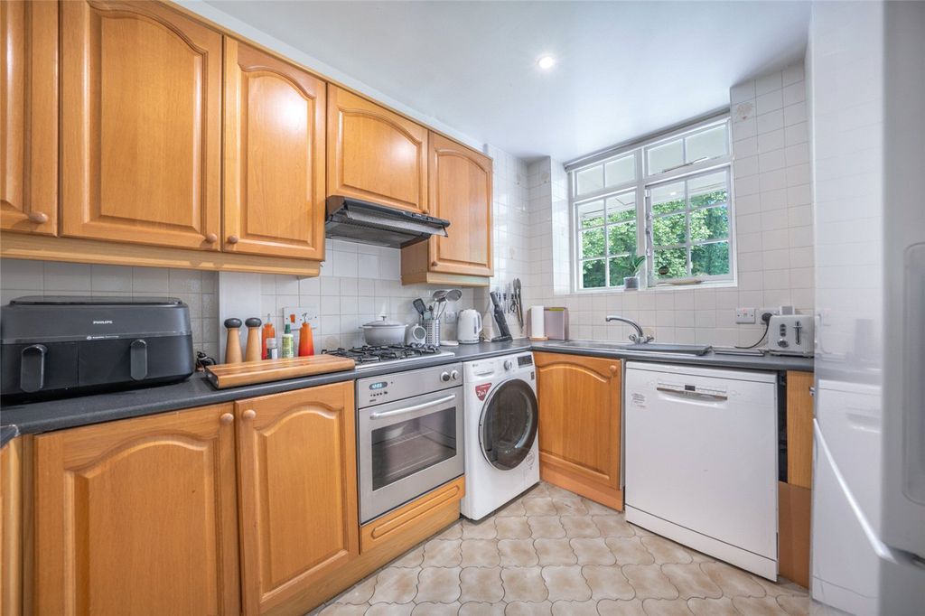 Property photo 2 of 11 Picture No. 06