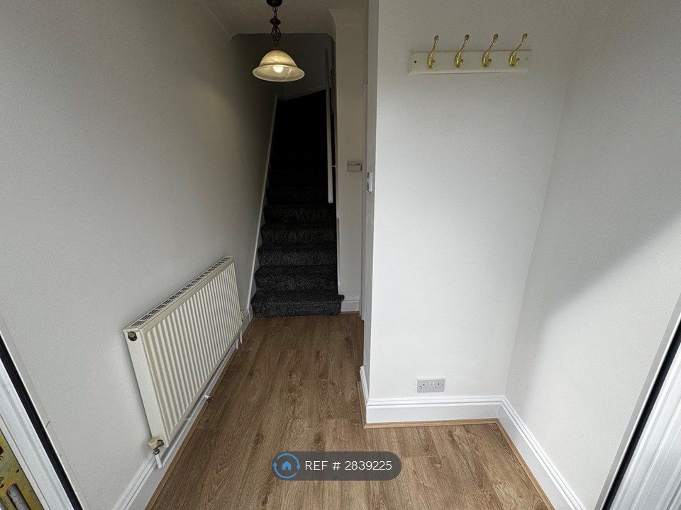 Property photo 2 of 30