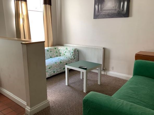 Property photo 1 of 12