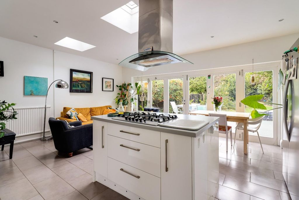 Property photo 2 of 23 Img_3316.Jpg