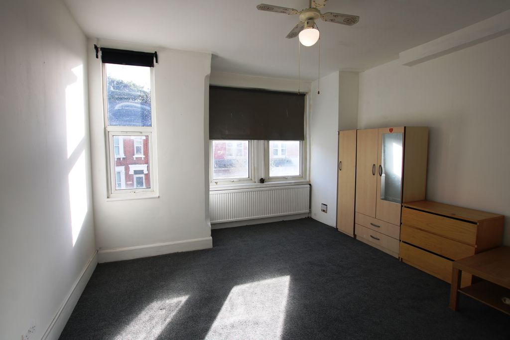 Property photo 2 of 7 Img_1021