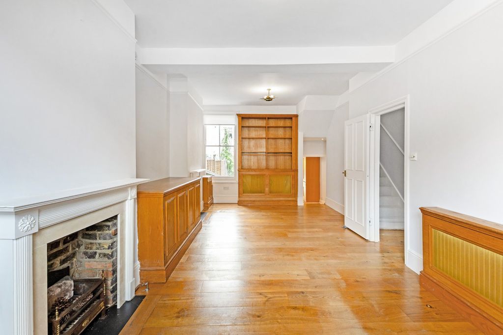 Property photo 3 of 18 Reception Room