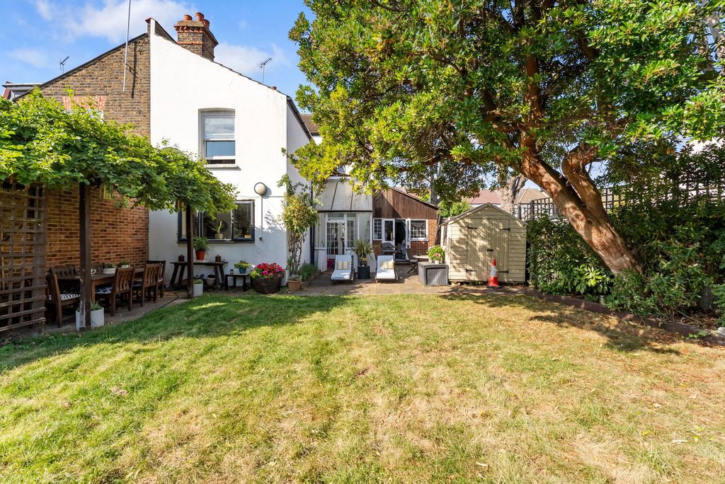 Property photo 2 of 15