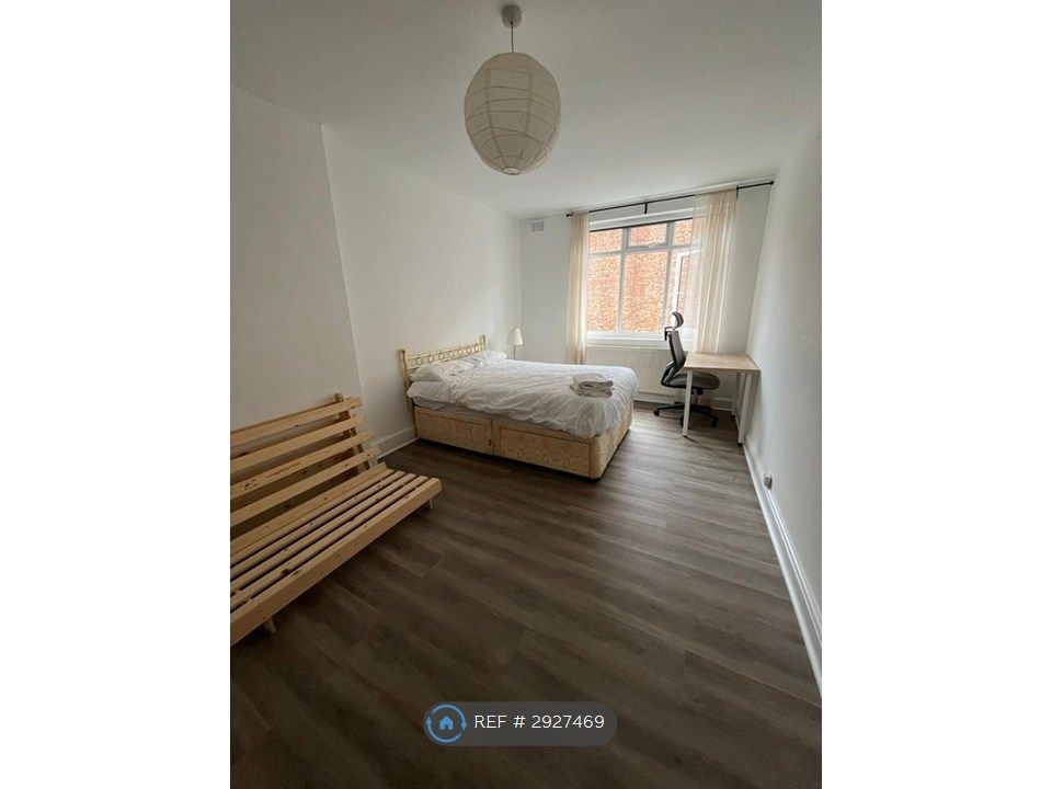 Property photo 2 of 5