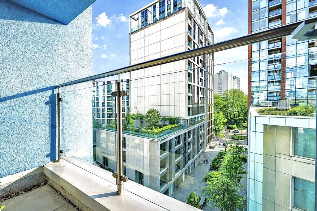 Property photo 2 of 13 Picture No. 22