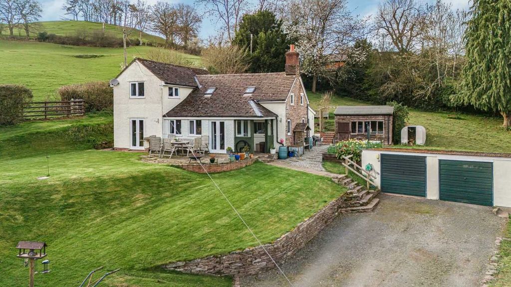 Property photo 1 of 35 19_74690.Jpg