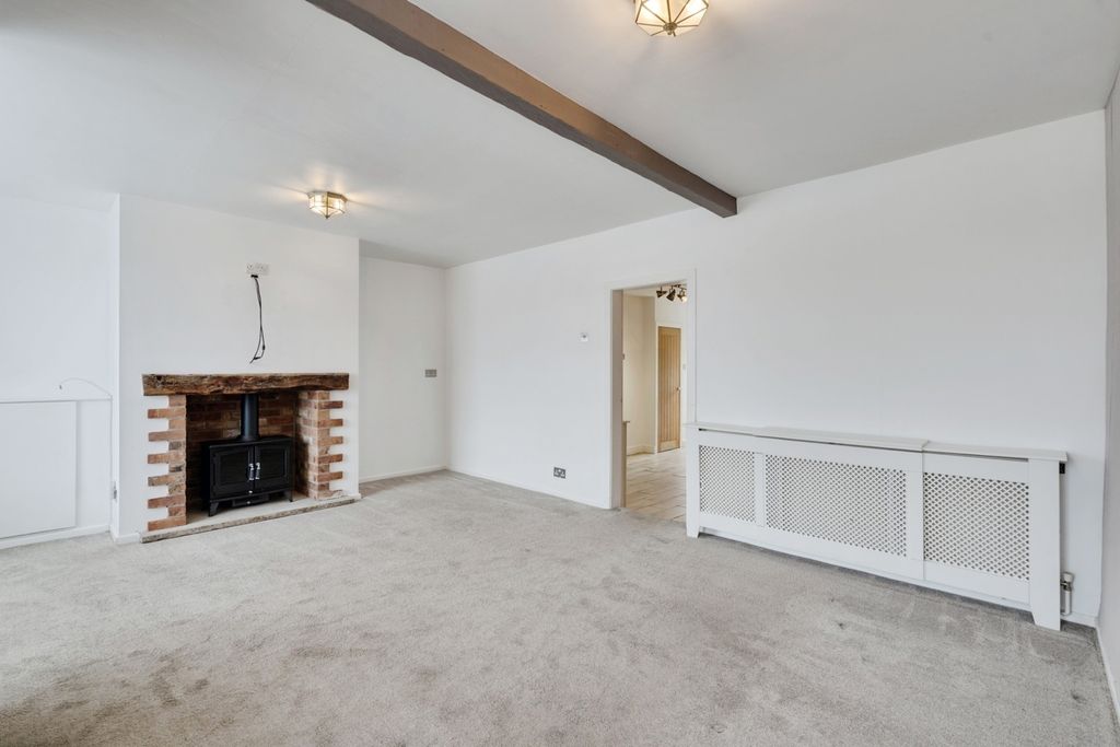 Property photo 3 of 28 Pbox-Img.Jpg