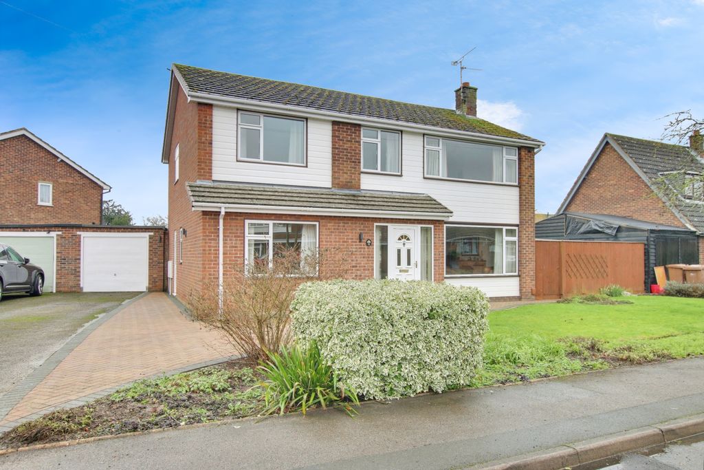 Property photo 1 of 20