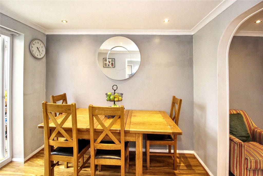 Property photo 3 of 15 Dining Room