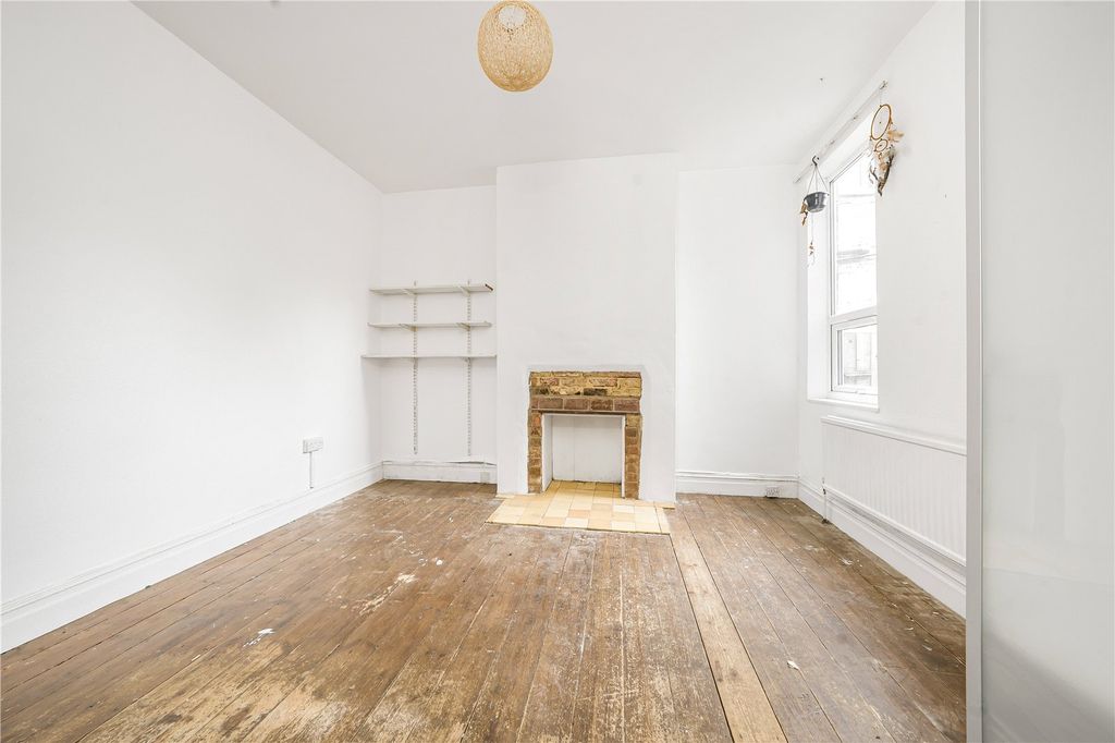 Property photo 3 of 11 Picture No. 04