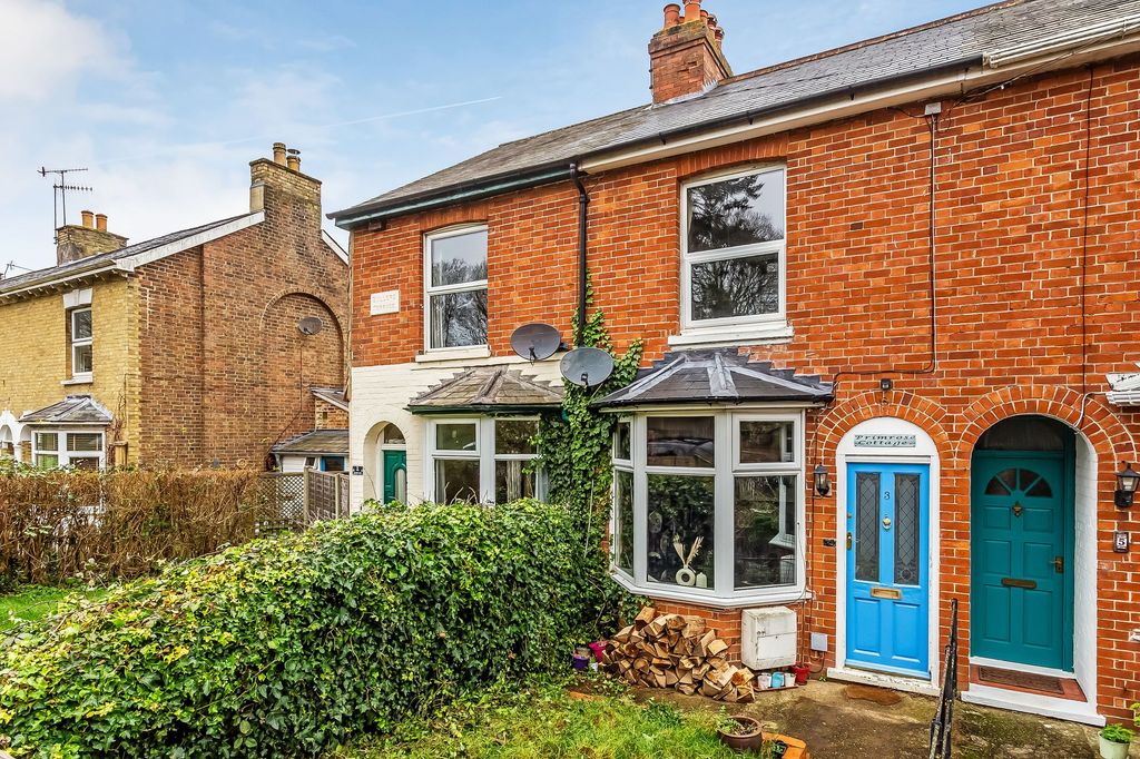 Property photo 2 of 18