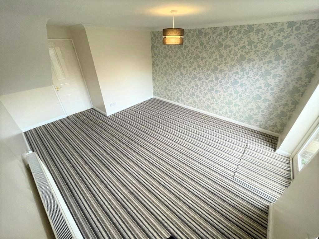 Property photo 3 of 15 Picture No. 02